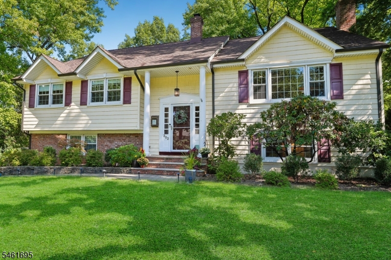 302 Woods End Road Westfield NJ 07090