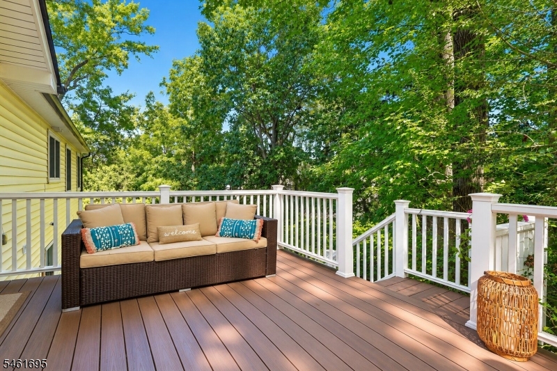 302 Woods End Road Westfield NJ 07090