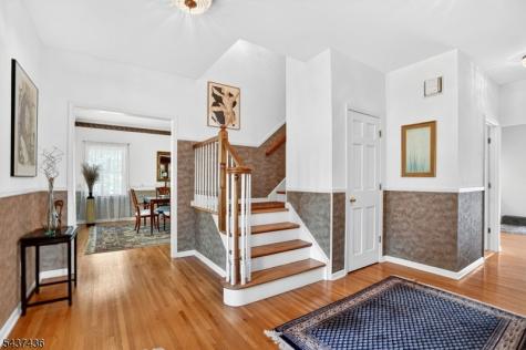 905 Kip Lane Branchburg NJ 08853