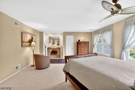 905 Kip Lane Branchburg NJ 08853