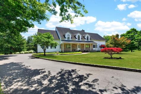 905 Kip Lane Branchburg NJ 08853