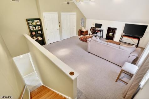 905 Kip Lane Branchburg NJ 08853