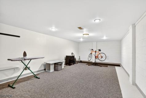 905 Kip Lane Branchburg NJ 08853