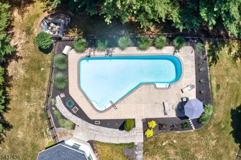 905 Kip Lane Branchburg NJ 08853