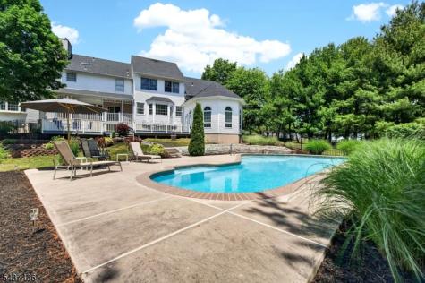 905 Kip Lane Branchburg NJ 08853