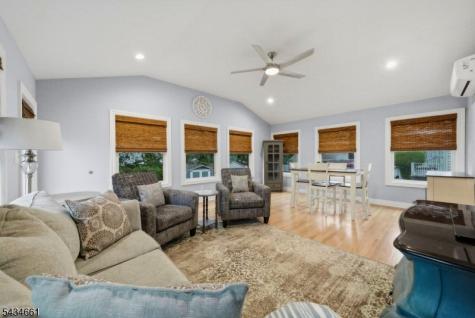 202 Colonial Avenue Saddle Brook NJ 07663