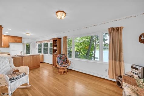 2006 Lakeside Drive Vernon NJ 07422