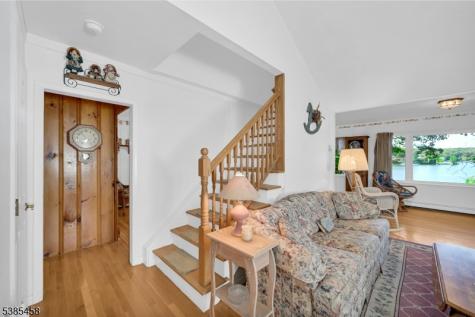 2006 Lakeside Drive Vernon NJ 07422