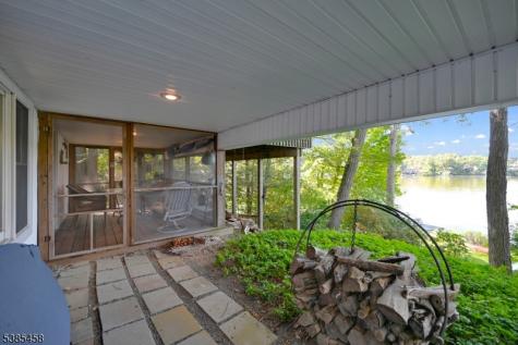 2006 Lakeside Drive Vernon NJ 07422