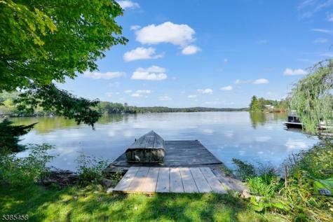 2006 Lakeside Drive Vernon NJ 07422