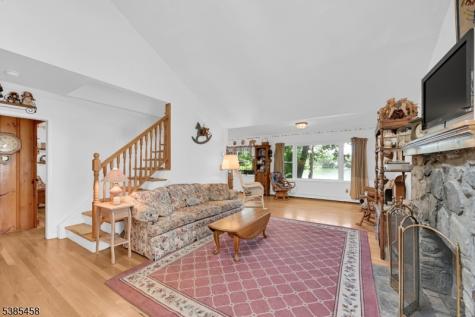2006 Lakeside Drive Vernon NJ 07422