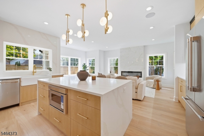445 Birch Place Westfield NJ 07090