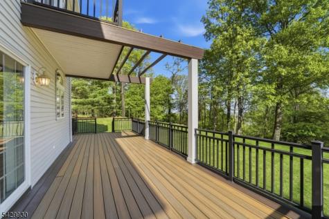 33 Scheurman Terrace Green Brook NJ 07059