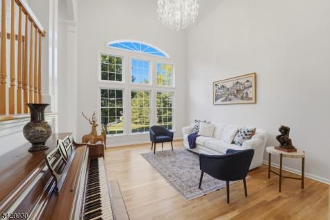 33 Scheurman Terrace Green Brook NJ 07059