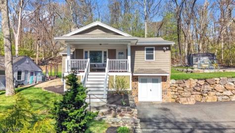1 Pathfinder Trail Jefferson NJ 07885