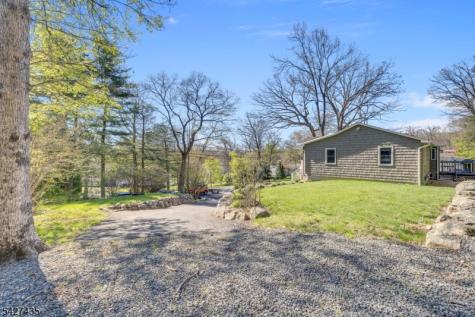 1 Pathfinder Trail Jefferson NJ 07885