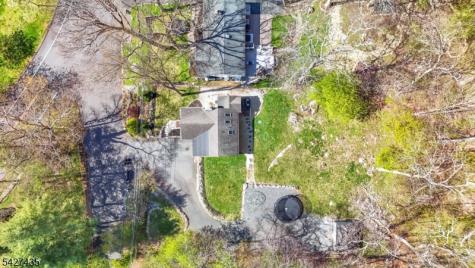 1 Pathfinder Trail Jefferson NJ 07885