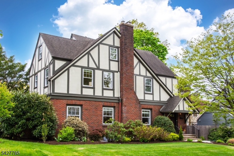 90 Gates Avenue Montclair NJ 07042