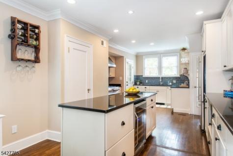 90 Gates Avenue Montclair NJ 07042