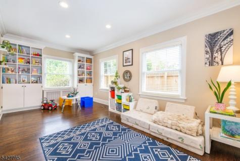 90 Gates Avenue Montclair NJ 07042