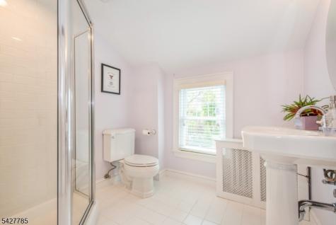 90 Gates Avenue Montclair NJ 07042