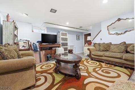 35 Deerfield Drive West Orange NJ 07052