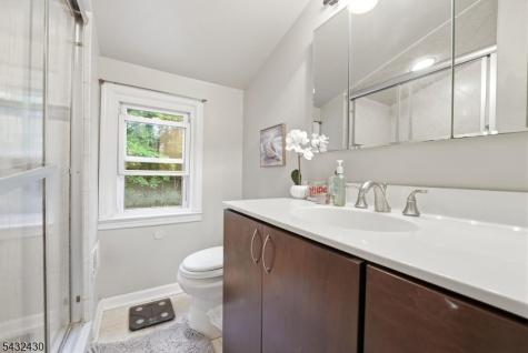 35 Deerfield Drive West Orange NJ 07052