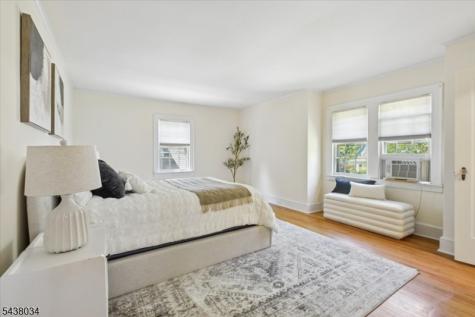 18 Burroughs Way Maplewood NJ 07040