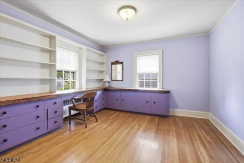 18 Burroughs Way Maplewood NJ 07040