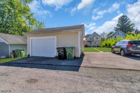 28 Grand Avenue Washington NJ 07882