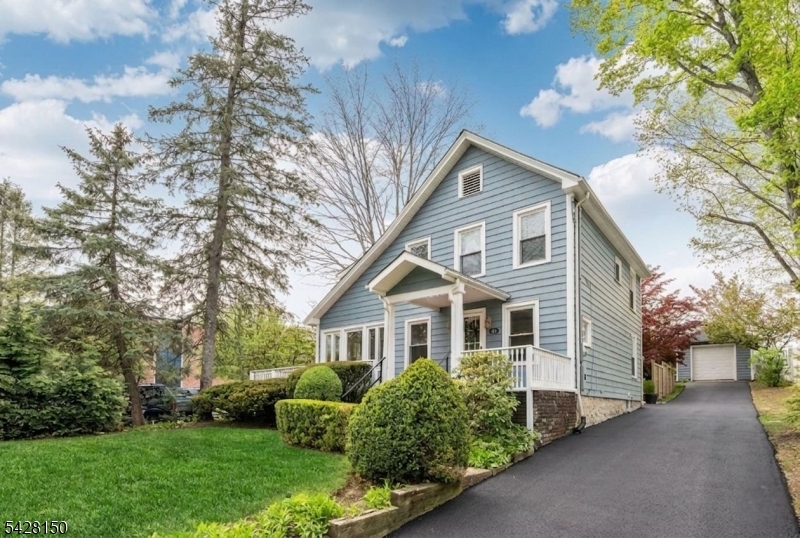 484 Pulis Avenue Franklin Lakes NJ 07417