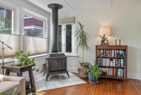 484 Pulis Avenue Franklin Lakes NJ 07417