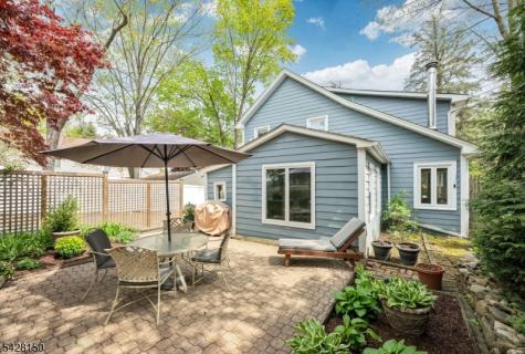 484 Pulis Avenue Franklin Lakes NJ 07417