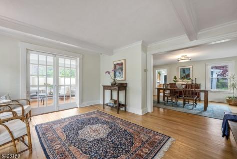484 Pulis Avenue Franklin Lakes NJ 07417