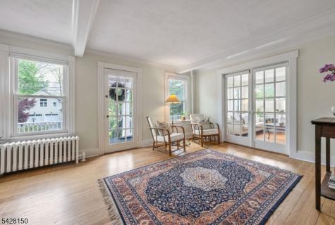484 Pulis Avenue Franklin Lakes NJ 07417