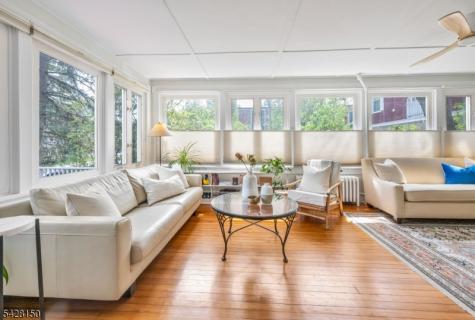 484 Pulis Avenue Franklin Lakes NJ 07417