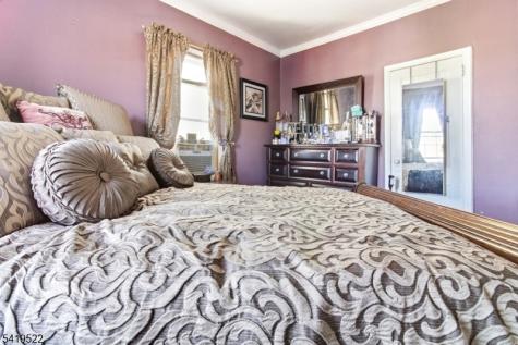 2044 High Street Union NJ 07083