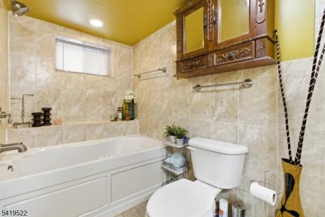 2044 High Street Union NJ 07083