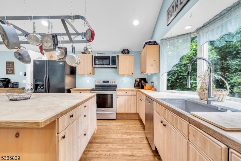 9 Mueller Lane Franklin NJ 07882