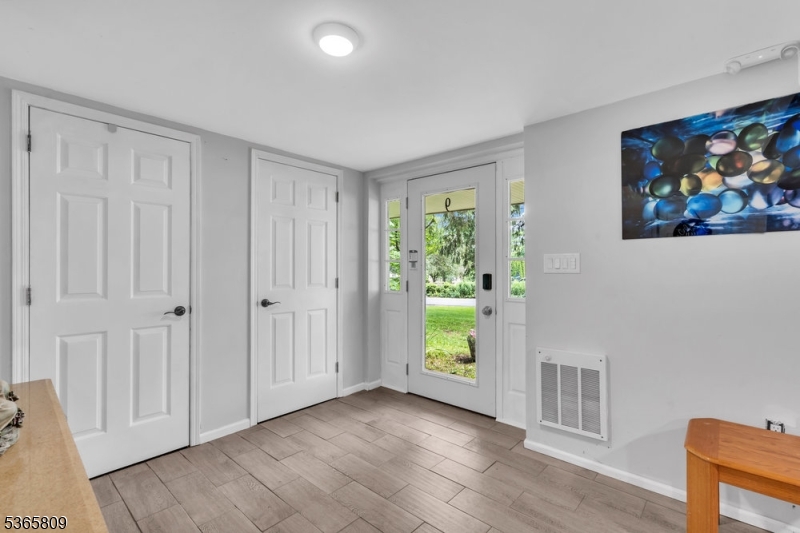 9 Mueller Lane Franklin NJ 07882