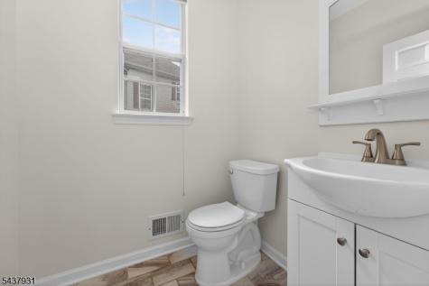 19 Cummington Lane Raritan NJ 08822