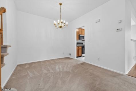 19 Cummington Lane Raritan NJ 08822