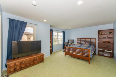 17 Nicole Lane Parsippany-troy Hills NJ 07054