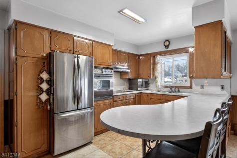 6 E 2nd Street Woodbridge NJ 07064