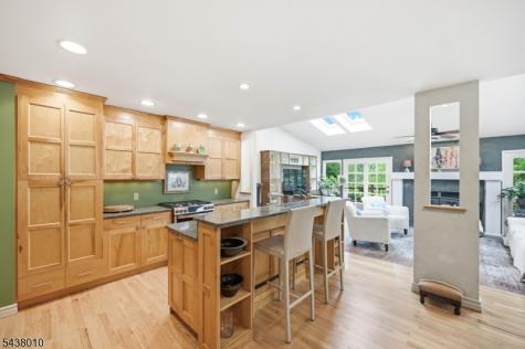 38 W Main Street Mendham NJ 07945
