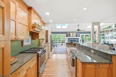 38 W Main Street Mendham NJ 07945