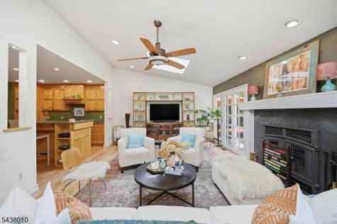 38 W Main Street Mendham NJ 07945