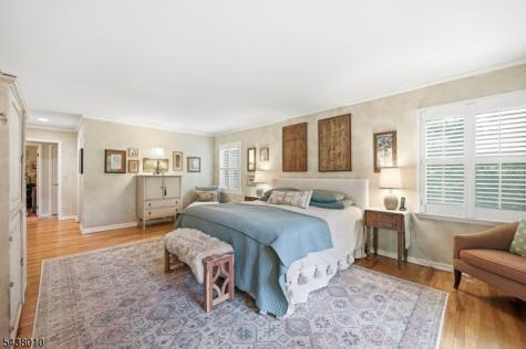 38 W Main Street Mendham NJ 07945