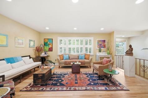 38 W Main Street Mendham NJ 07945