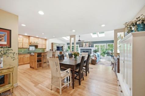38 W Main Street Mendham NJ 07945